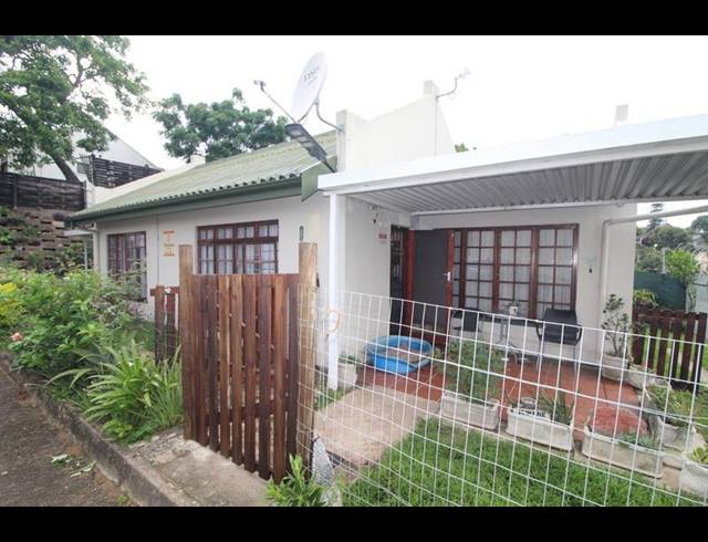 2 BEDROOM SIMPLEX FOR SALE IN MALVERN